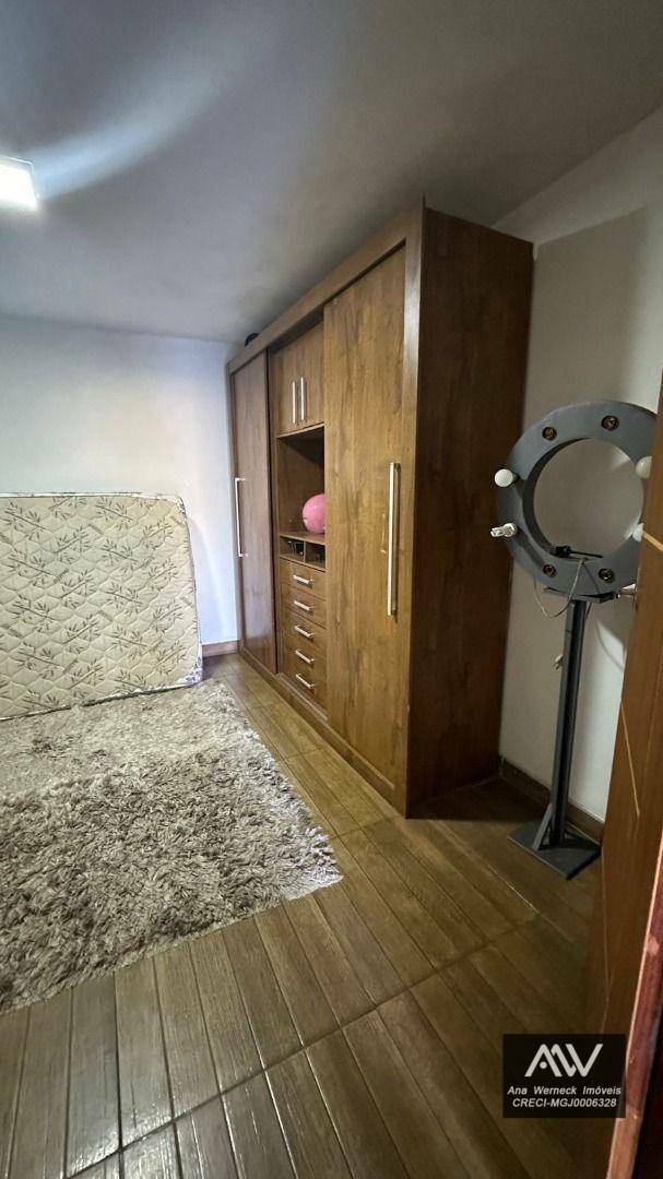 Casa à venda com 2 quartos, 100m² - Foto 7