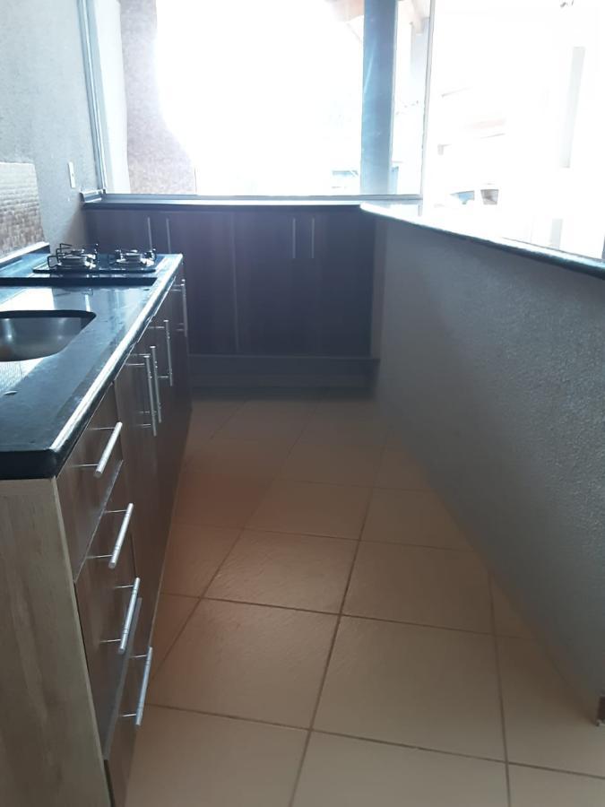 Casa à venda com 2 quartos, 150m² - Foto 18