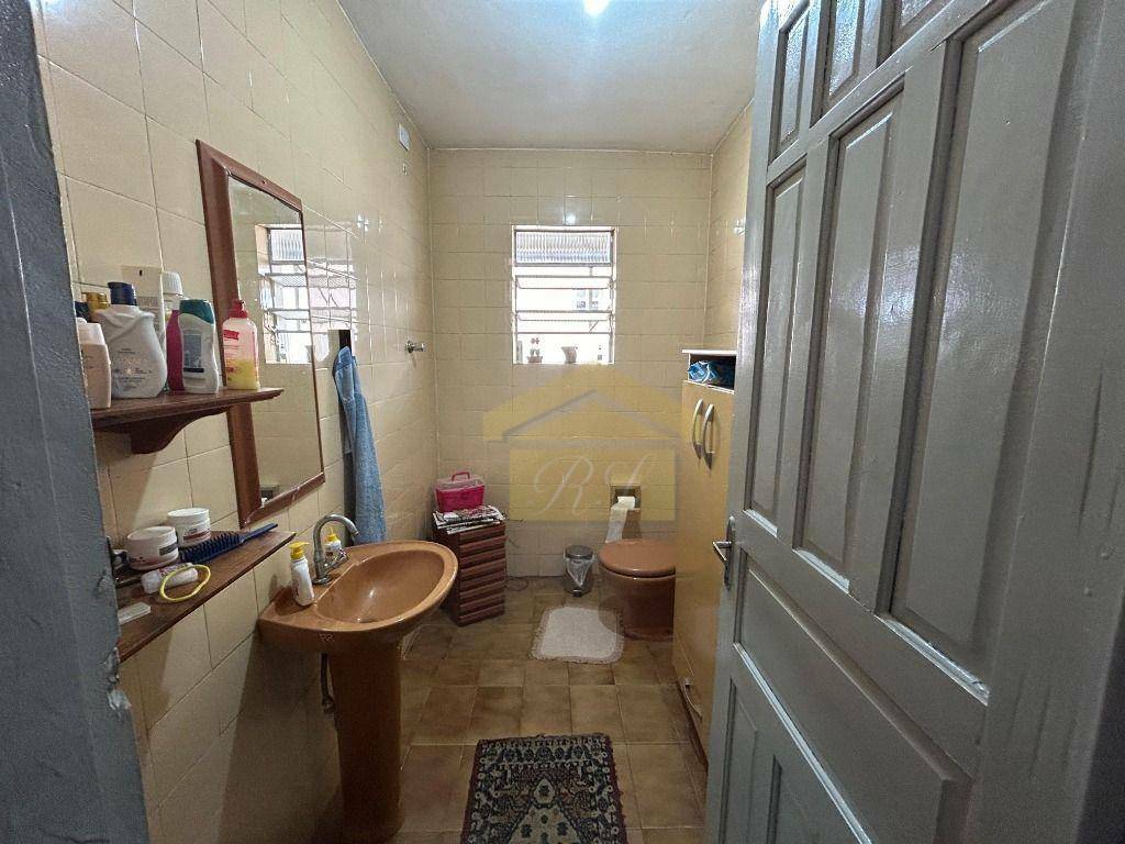 Sobrado à venda com 3 quartos, 300m² - Foto 40