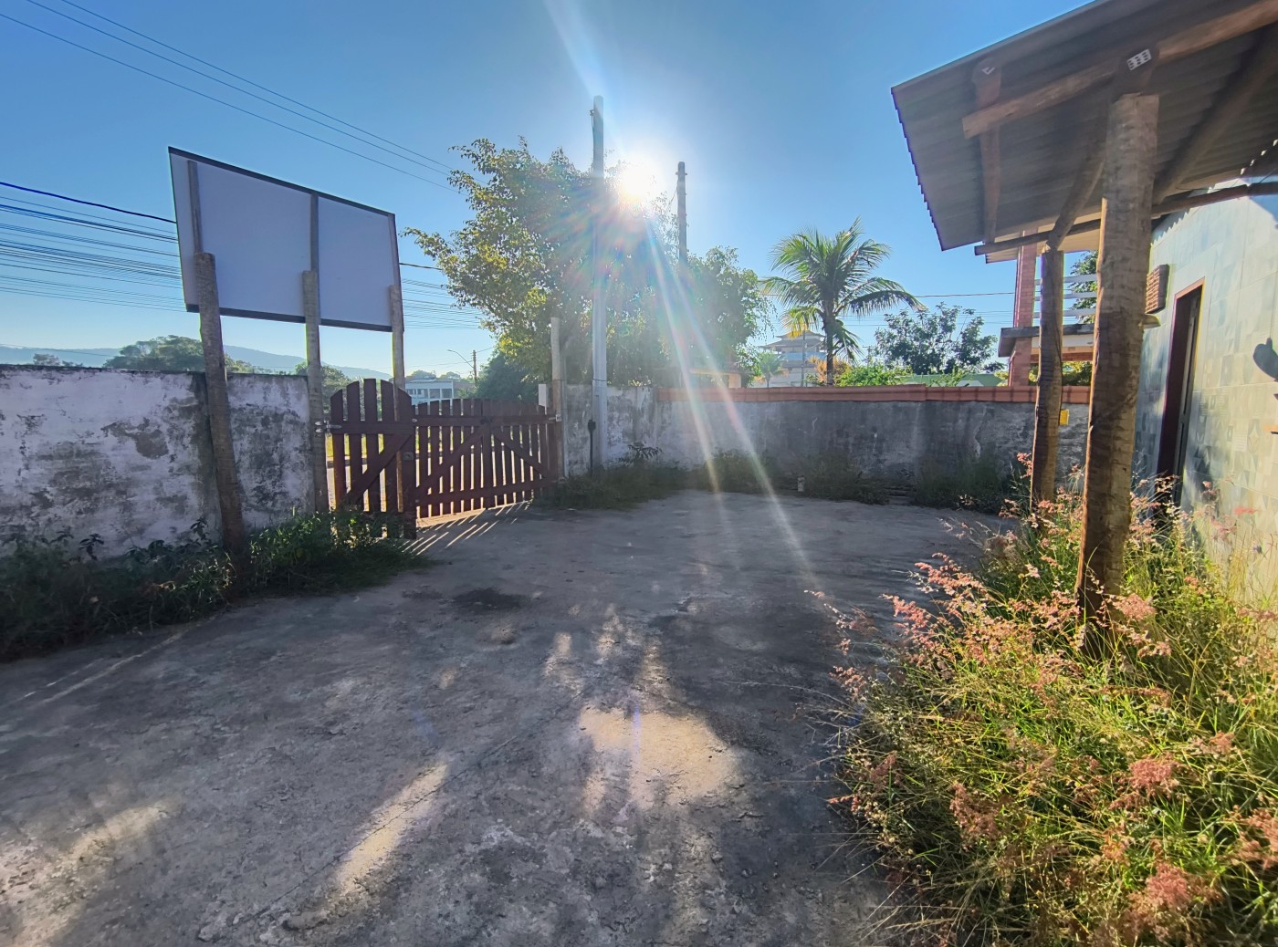 Casa à venda com 1 quarto, 450m² - Foto 3