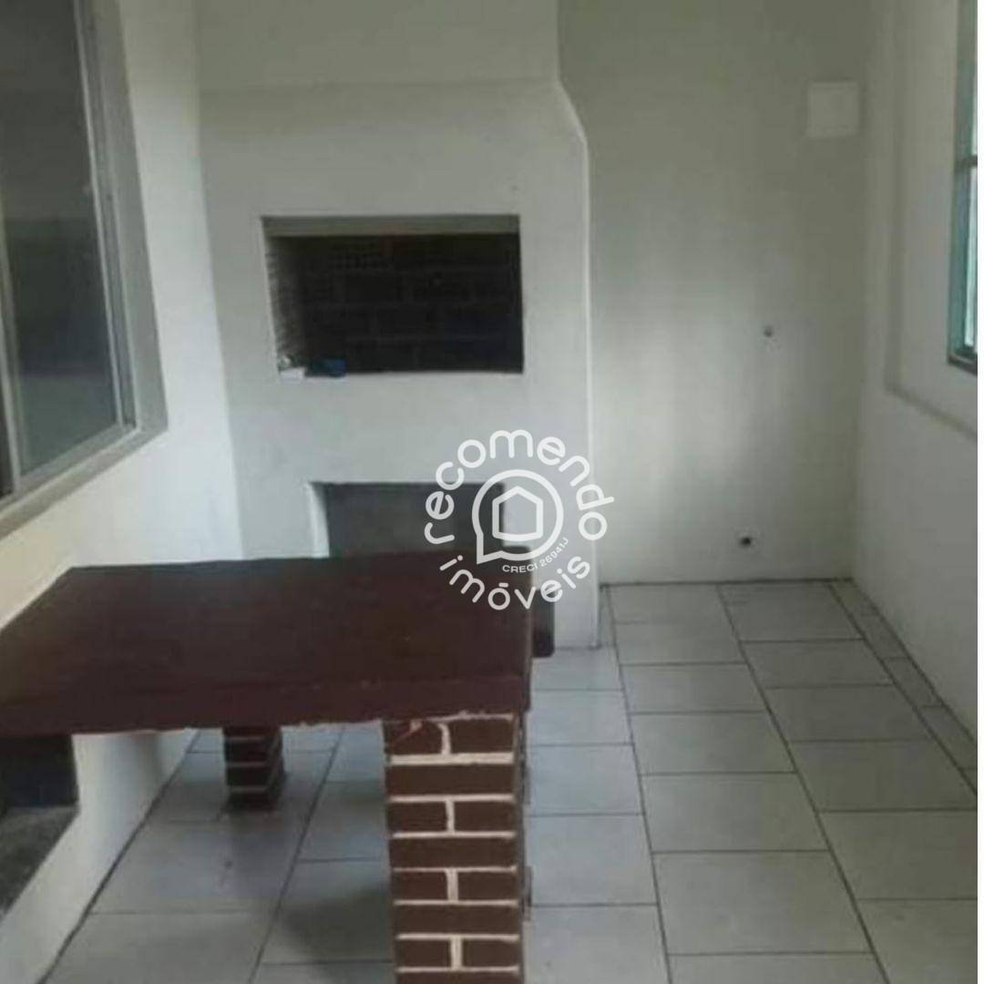 Casa à venda com 2 quartos, 170m² - Foto 6