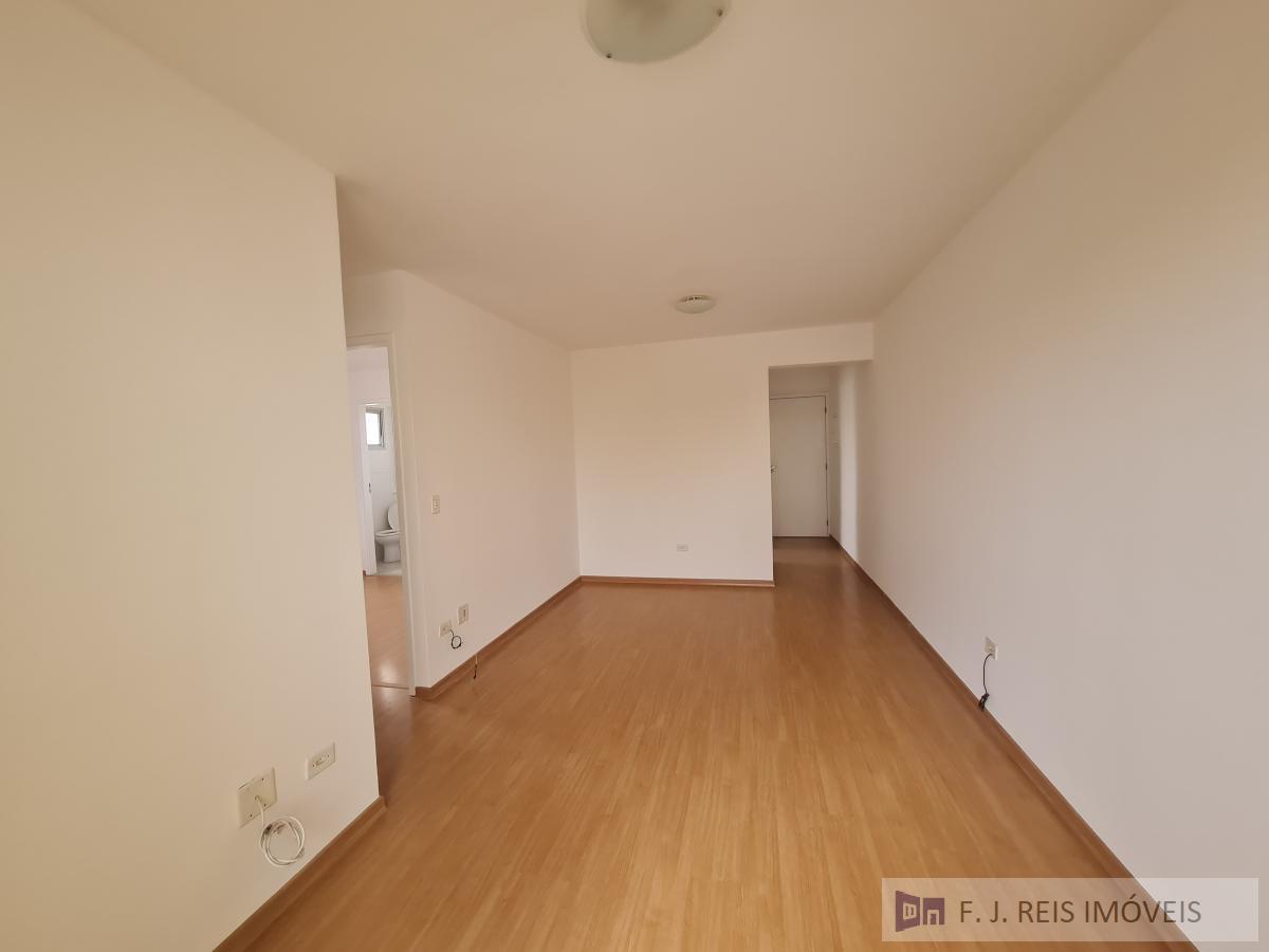 Apartamento para alugar com 2 quartos, 55m² - Foto 5