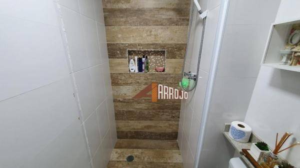 Apartamento à venda com 2 quartos, 64m² - Foto 15