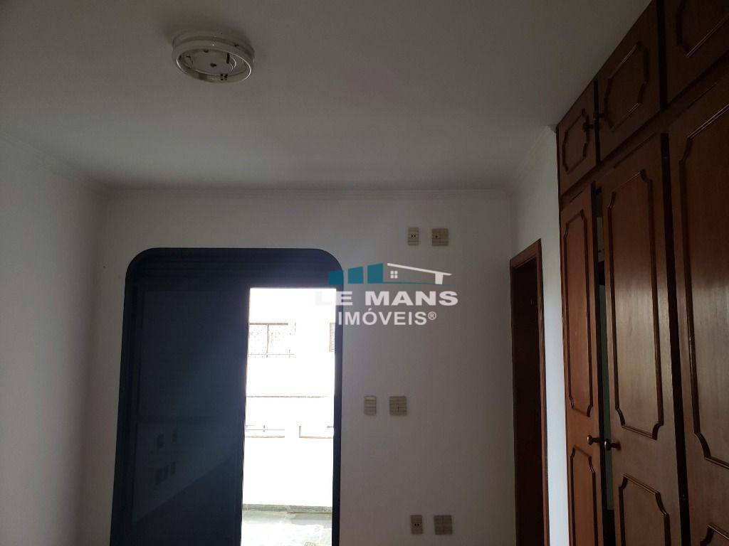 Apartamento à venda com 5 quartos, 282m² - Foto 17