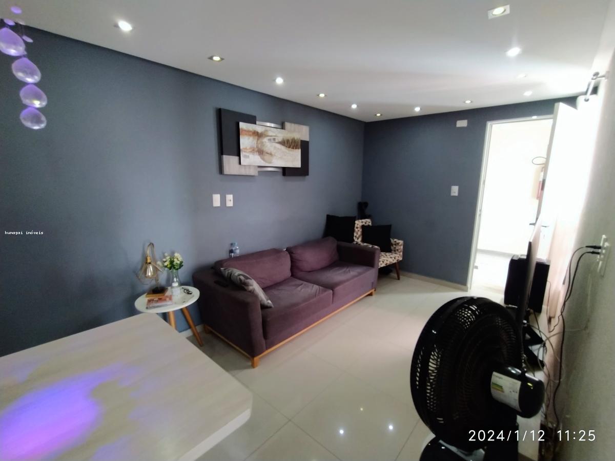 Apartamento à venda com 2 quartos, 45m² - Foto 3