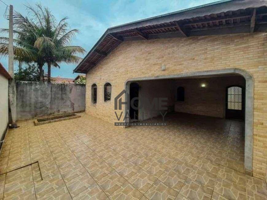 Casa à venda com 4 quartos, 151m² - Foto 1