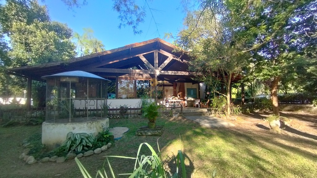 Casa à venda com 7 quartos, 3200m² - Foto 7