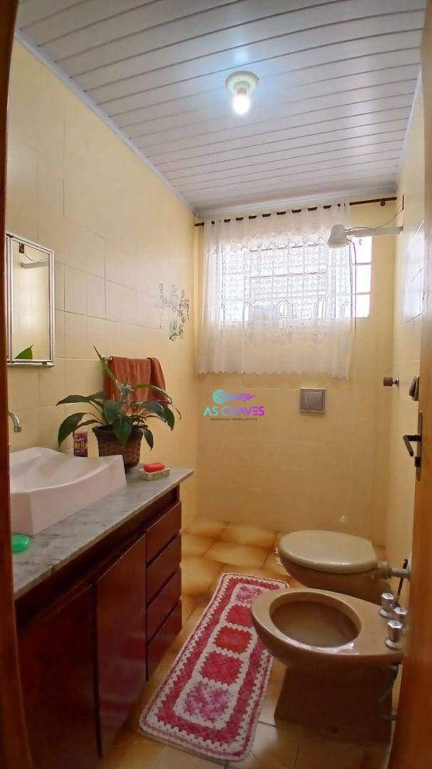 Casa à venda com 3 quartos, 117m² - Foto 11