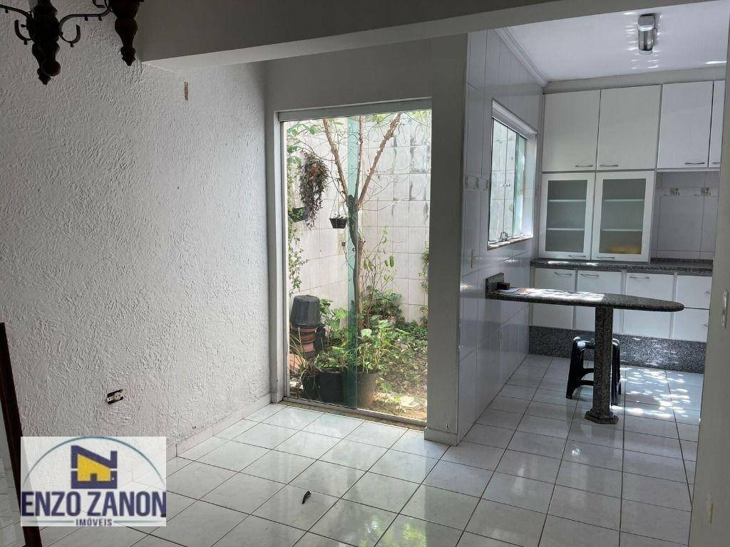 Sobrado à venda com 4 quartos, 200m² - Foto 26