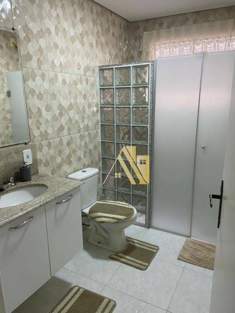 Casa à venda com 2 quartos, 200m² - Foto 14