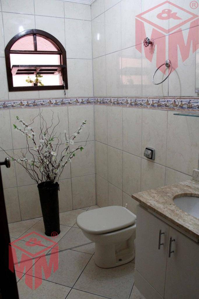 Sobrado à venda com 3 quartos, 169m² - Foto 4