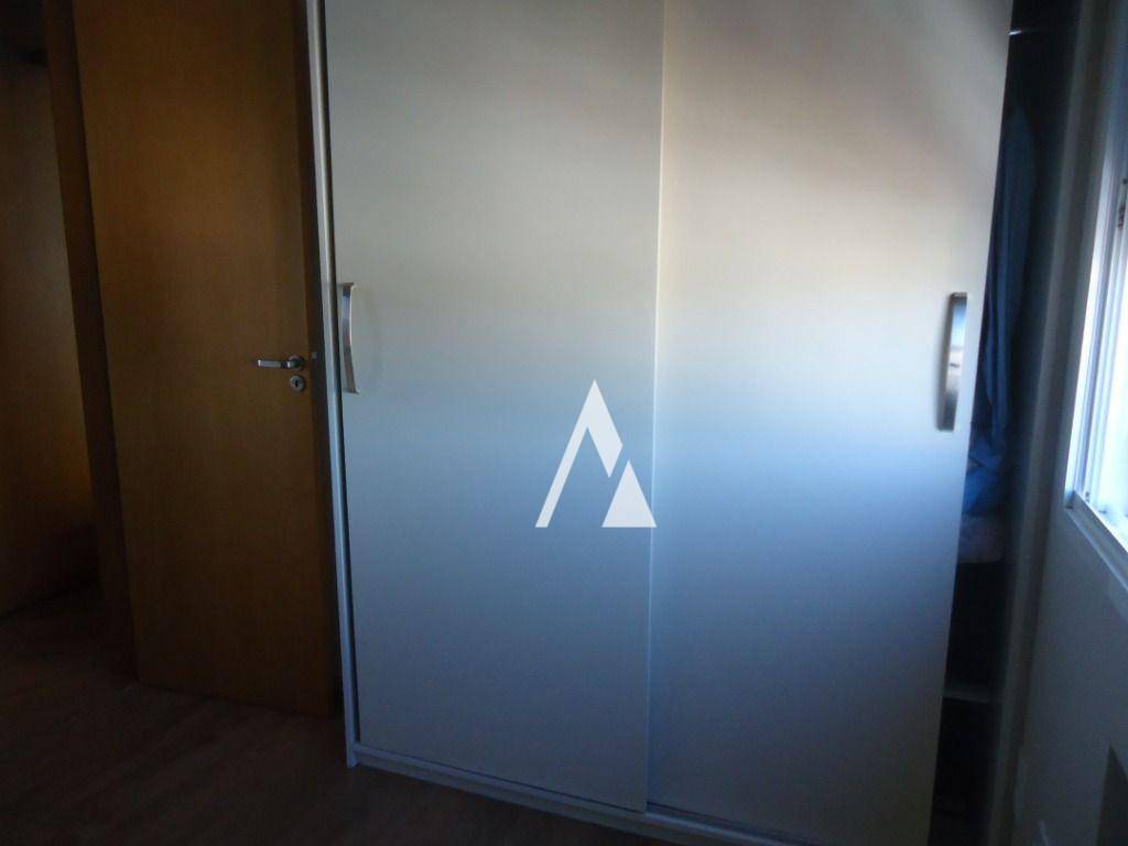 Apartamento à venda com 2 quartos, 80m² - Foto 18