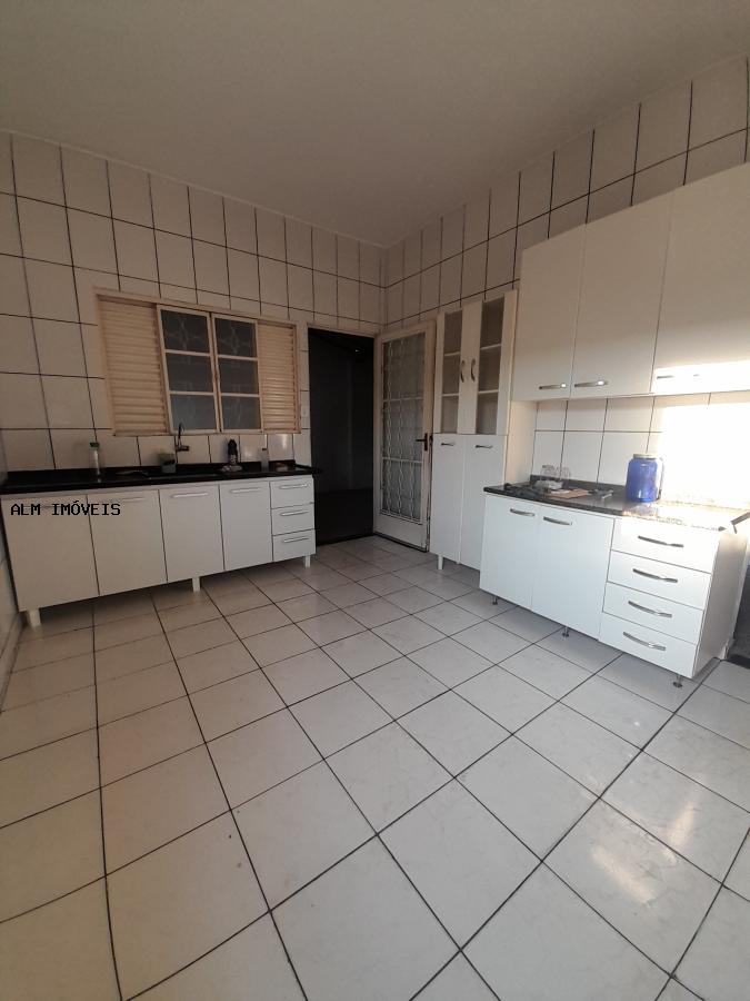 Casa à venda com 3 quartos, 150m² - Foto 6