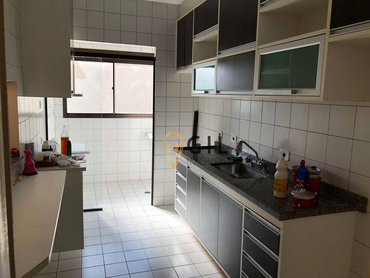 Apartamento à venda com 2 quartos, 64m² - Foto 25