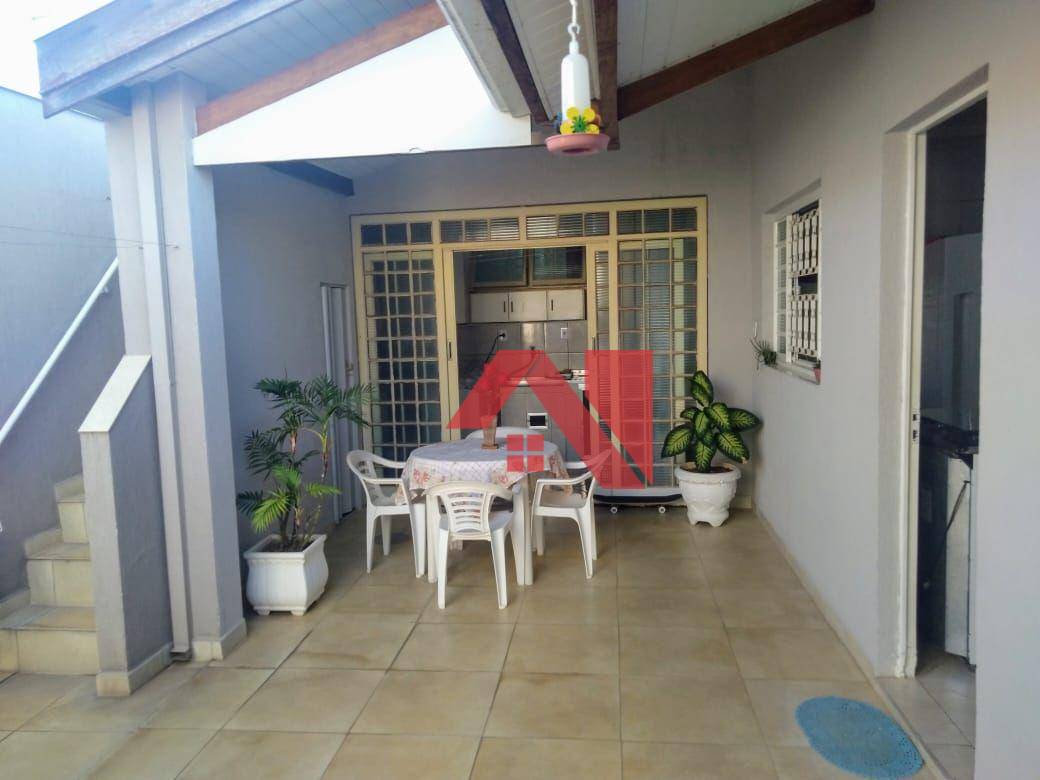 Casa à venda com 3 quartos, 138m² - Foto 10