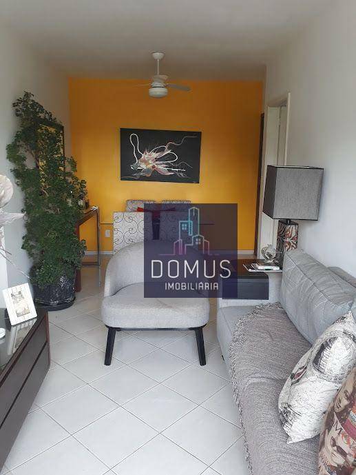 Apartamento à venda com 2 quartos, 54m² - Foto 1