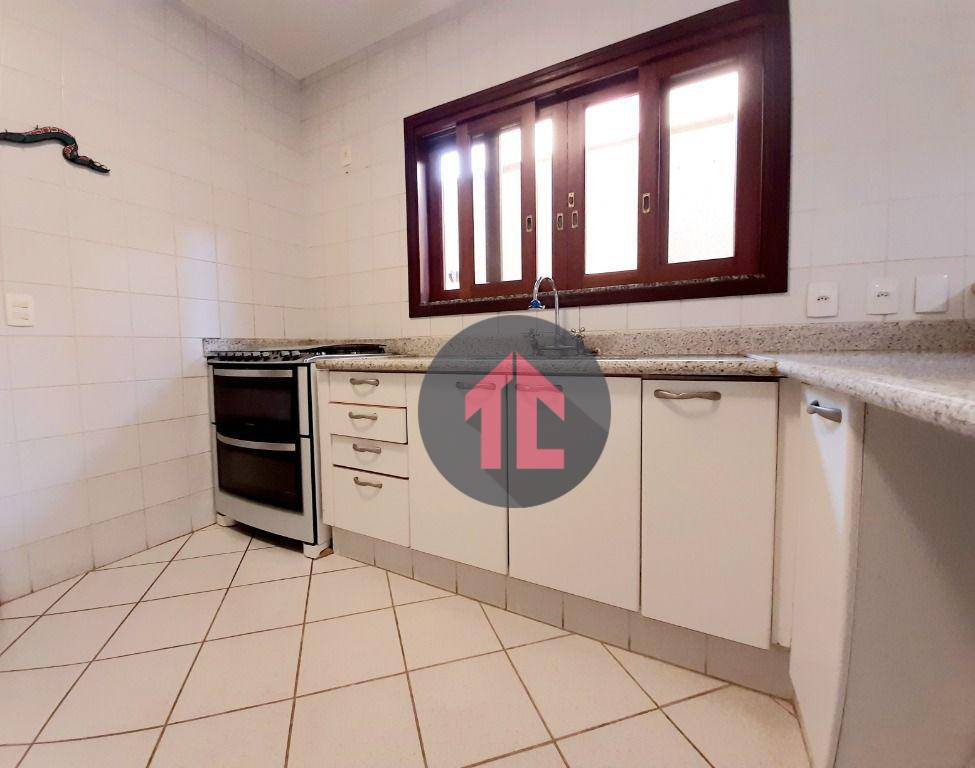 Sobrado à venda com 3 quartos, 281m² - Foto 13