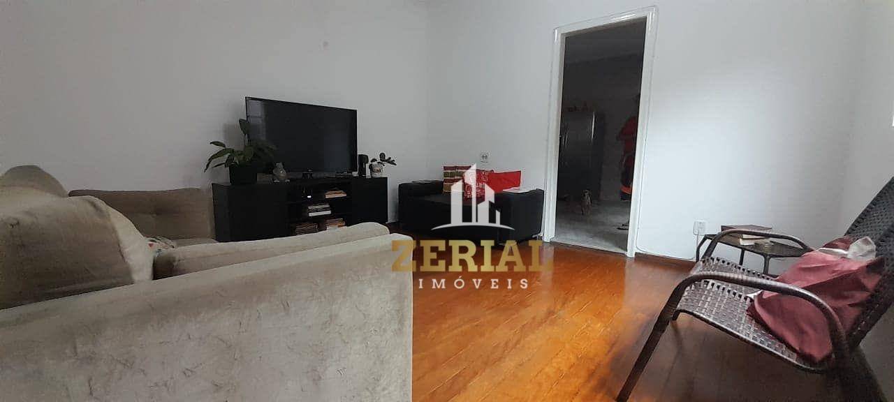 Casa à venda com 4 quartos, 250m² - Foto 3