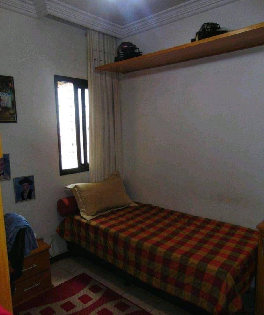 Apartamento à venda com 3 quartos, 120m² - Foto 2