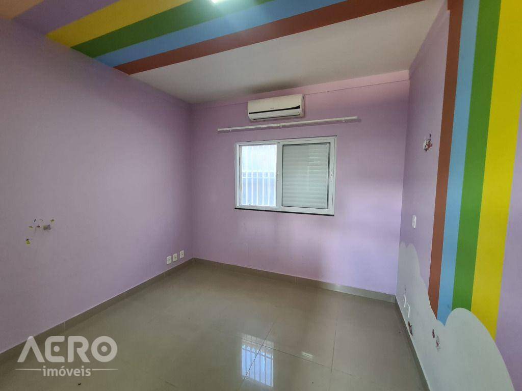 Casa de Condomínio à venda e aluguel com 3 quartos, 210m² - Foto 16