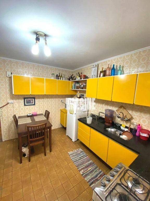 Sobrado à venda com 3 quartos, 120m² - Foto 4