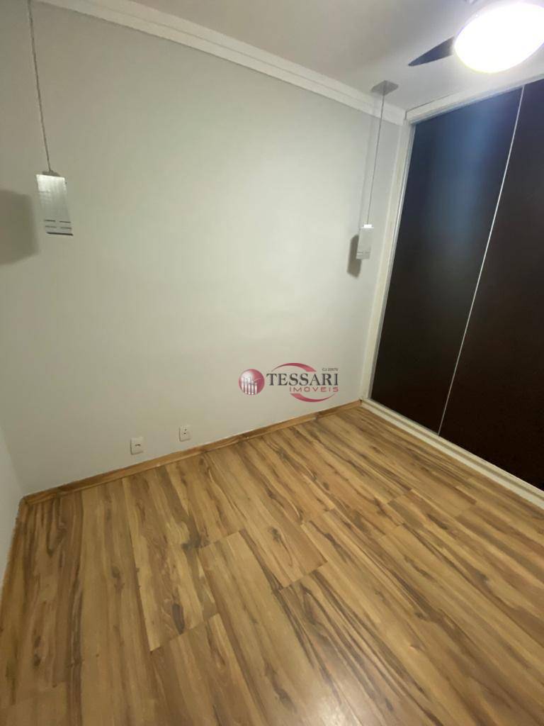 Apartamento à venda com 3 quartos, 150m² - Foto 8