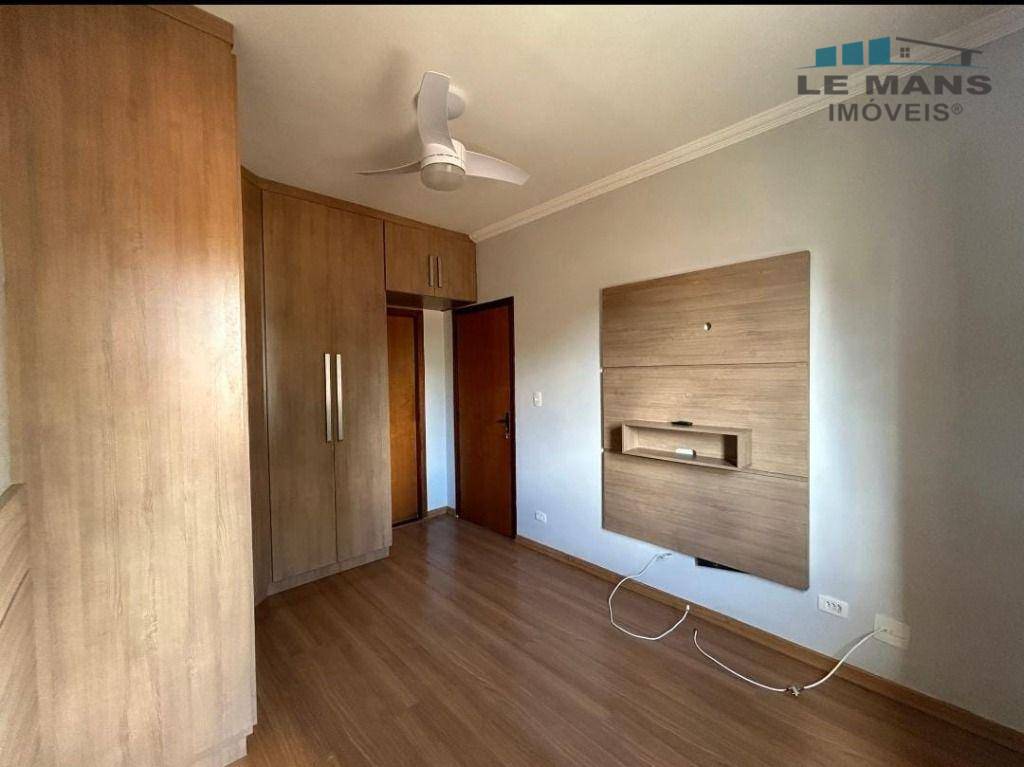 Apartamento à venda com 3 quartos, 87m² - Foto 7