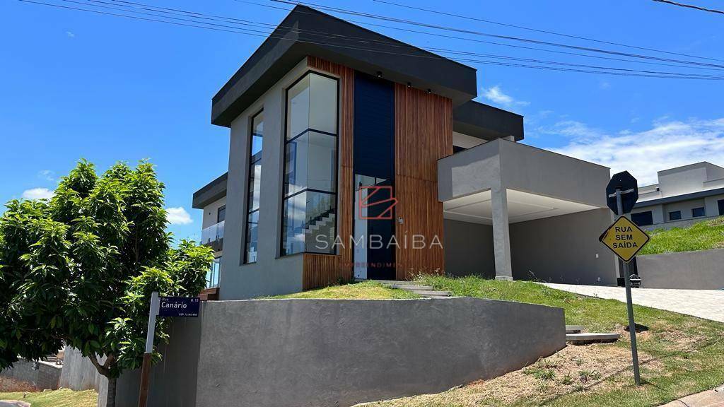 Casa à venda e aluguel com 5 quartos, 310m² - Foto 1