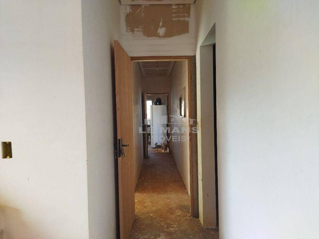 Chácara à venda com 2 quartos, 160m² - Foto 11