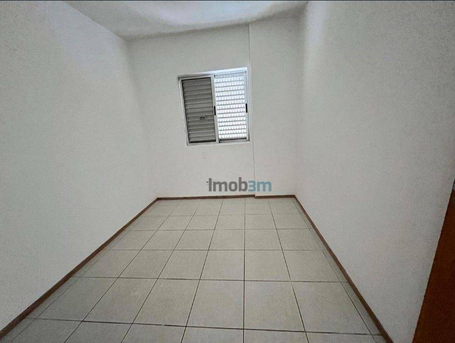 Apartamento à venda com 3 quartos, 71m² - Foto 17