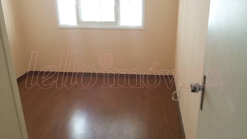 Apartamento para alugar com 3 quartos, 107m² - Foto 4