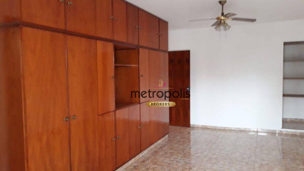 Sobrado à venda com 2 quartos, 227m² - Foto 13