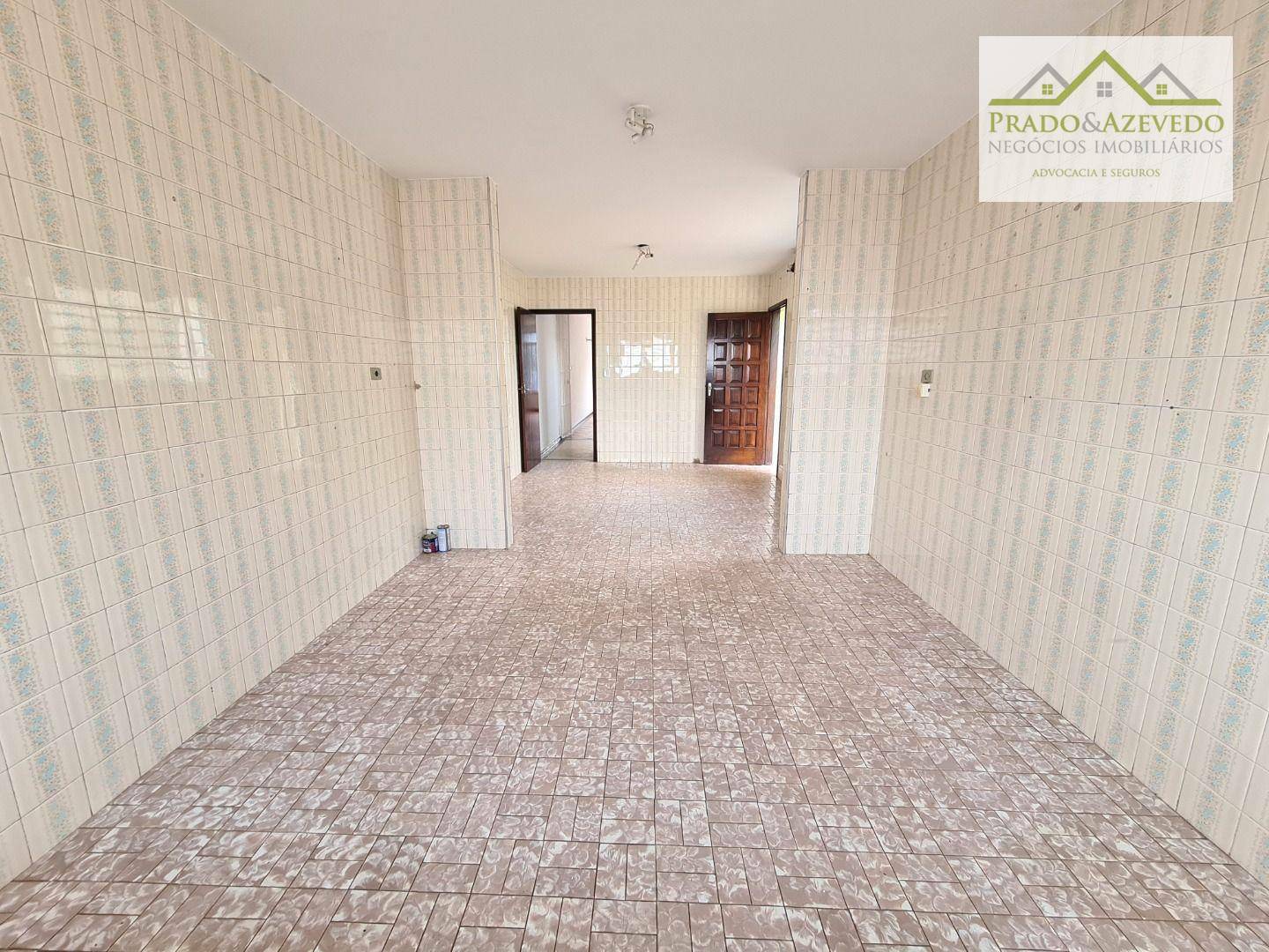 Casa para alugar com 3 quartos, 207m² - Foto 5