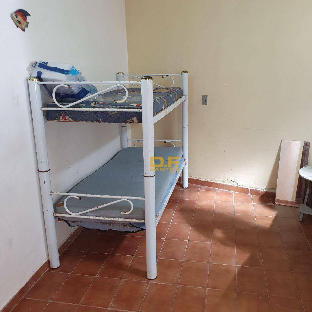 Casa à venda com 3 quartos, 200m² - Foto 12