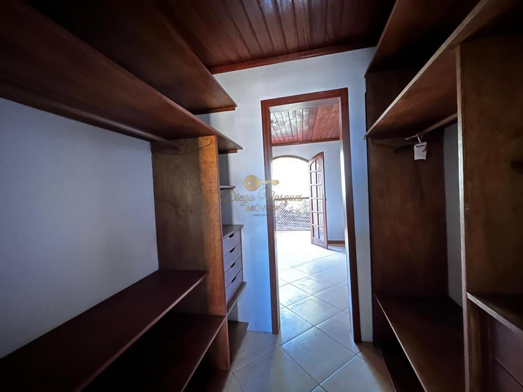 Casa à venda com 3 quartos, 70m² - Foto 27