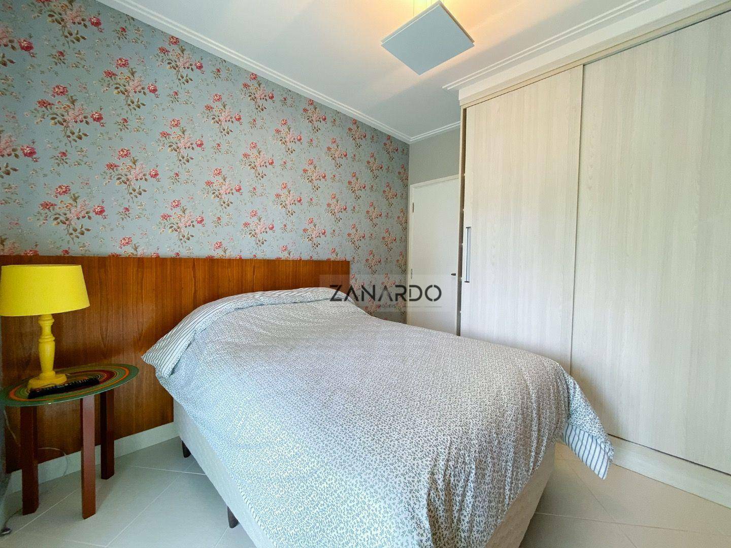 Apartamento à venda com 4 quartos, 193m² - Foto 23