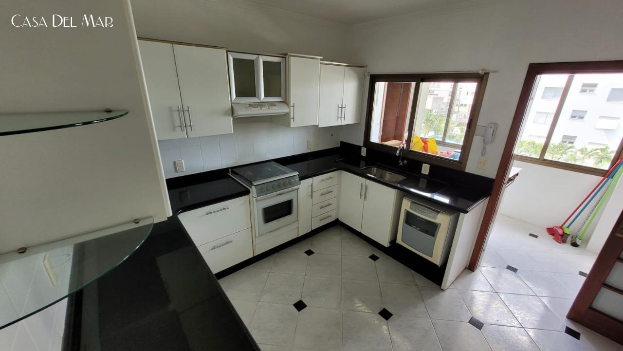 Apartamento à venda com 4 quartos, 224m² - Foto 19