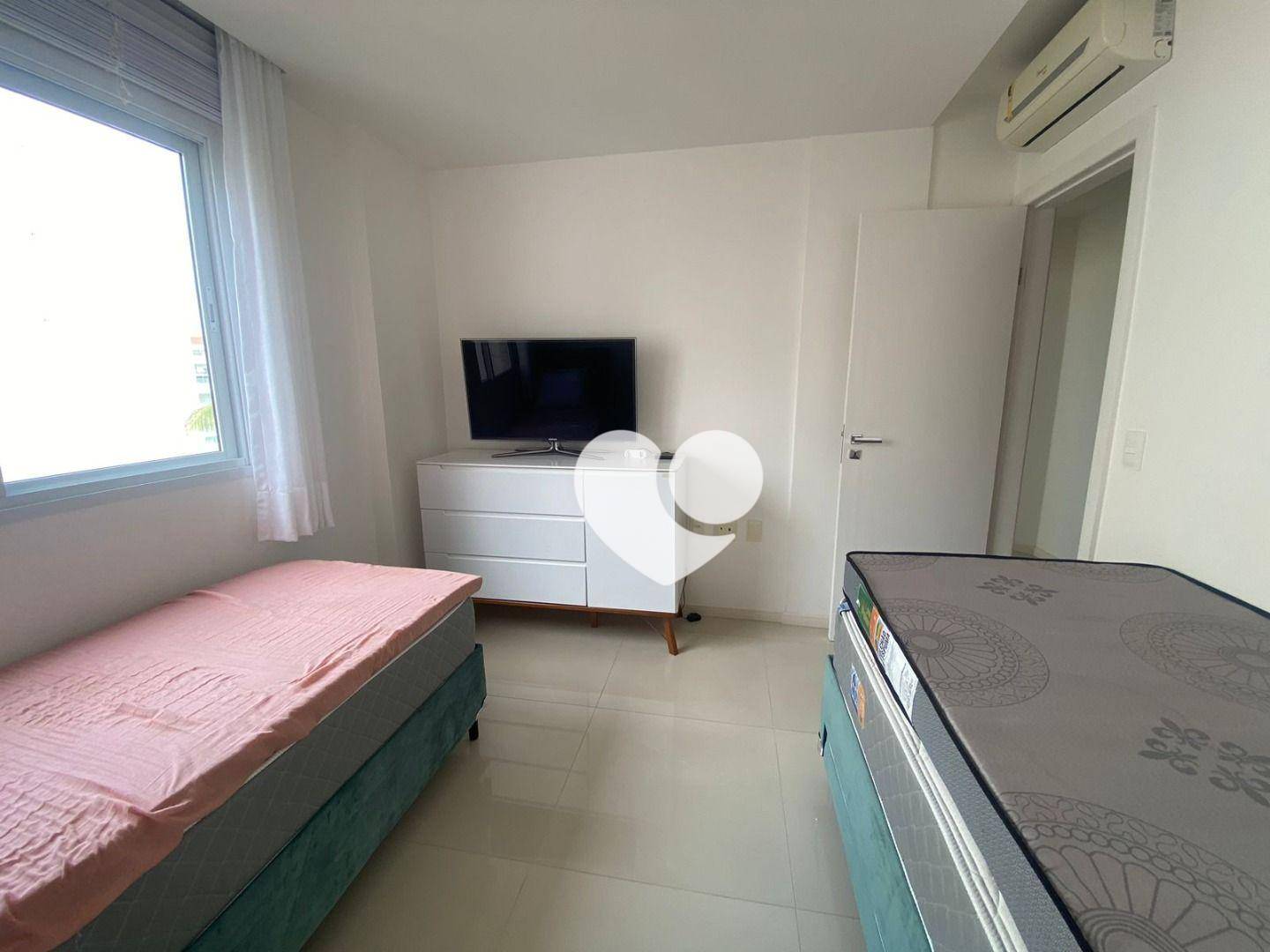 Apartamento à venda com 3 quartos, 120m² - Foto 29