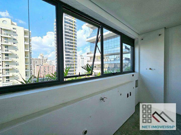 Apartamento à venda com 3 quartos, 227m² - Foto 23