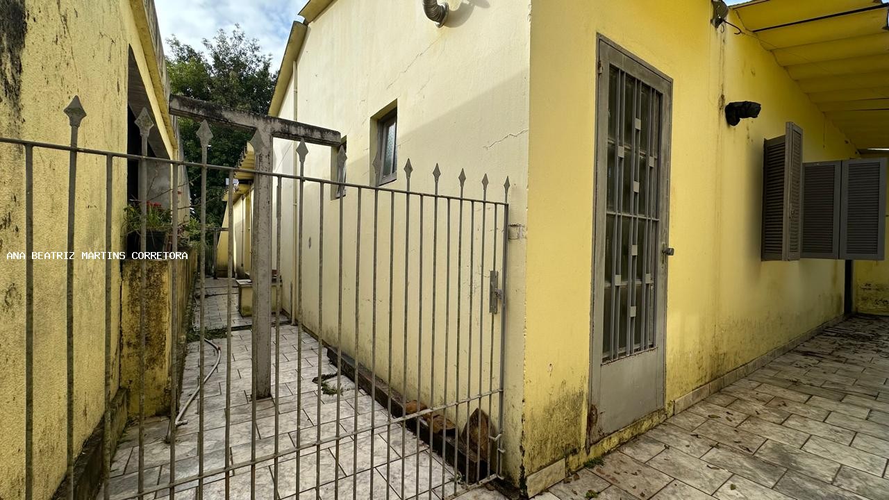 Casa para alugar com 2 quartos, 300m² - Foto 26
