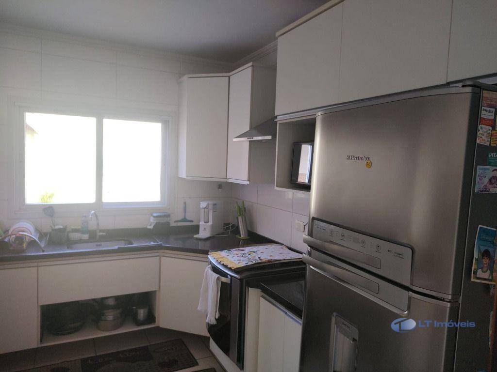 Sobrado à venda com 4 quartos, 176m² - Foto 10