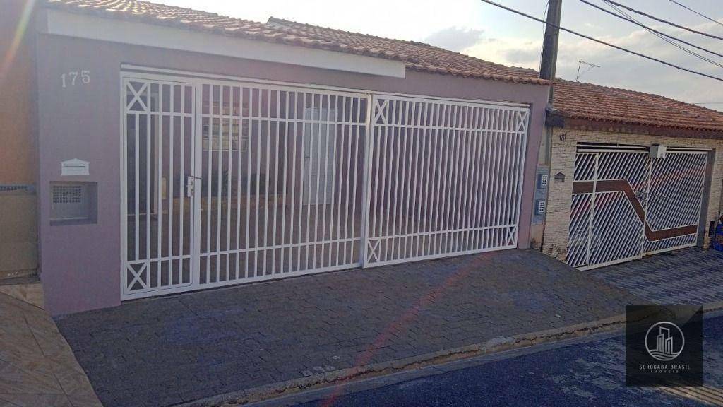 Casa à venda com 2 quartos, 70m² - Foto 4