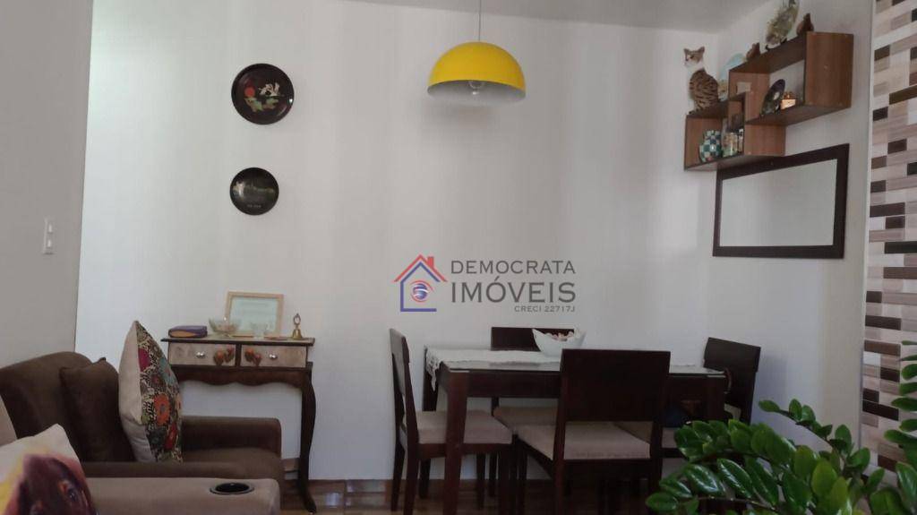 Apartamento à venda com 2 quartos, 48m² - Foto 1