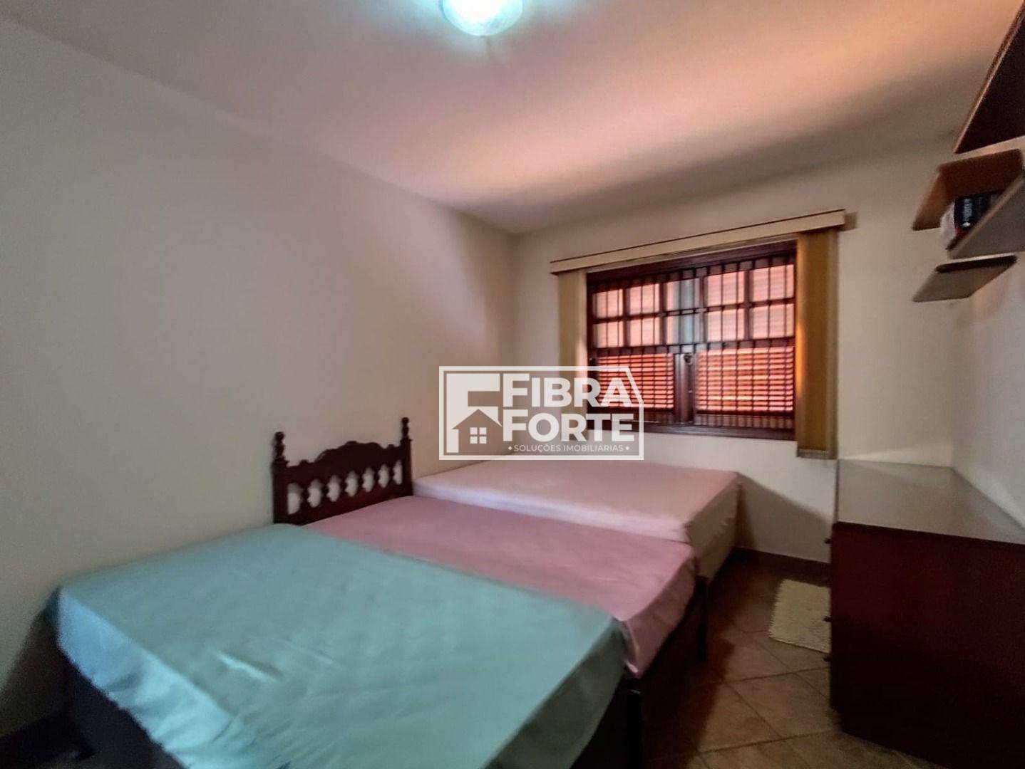 Casa à venda com 3 quartos, 267m² - Foto 16