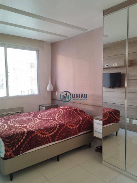 Apartamento à venda com 2 quartos, 75m² - Foto 7