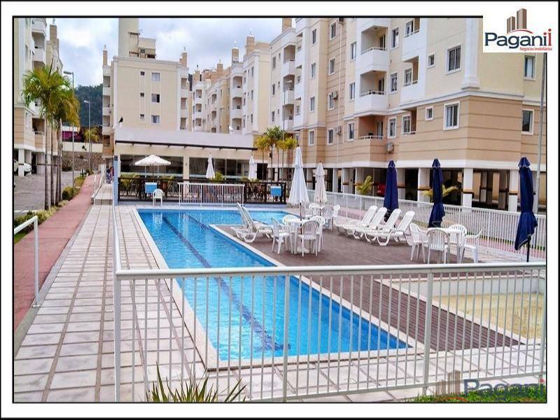 Apartamento à venda com 2 quartos, 60m² - Foto 17