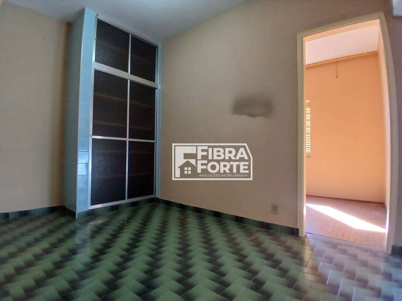 Casa à venda com 3 quartos, 148m² - Foto 17