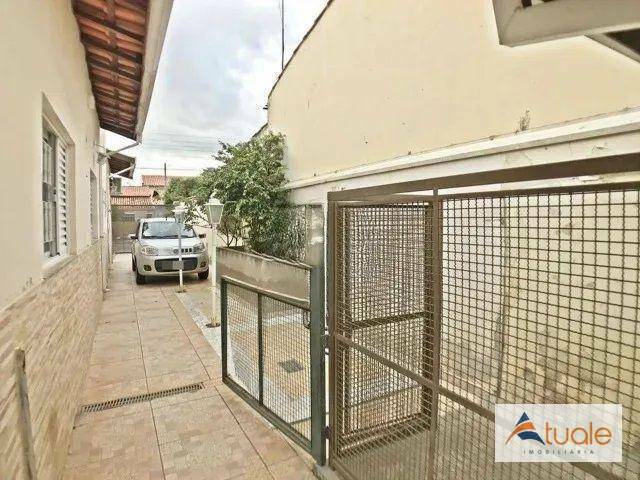 Casa à venda com 3 quartos, 110m² - Foto 2