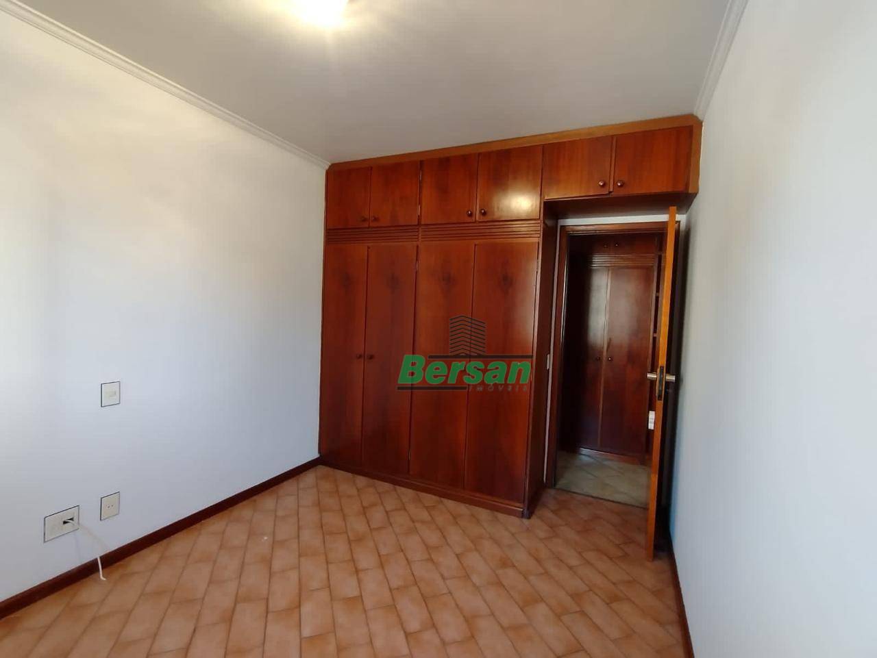 Apartamento à venda com 3 quartos, 126m² - Foto 32