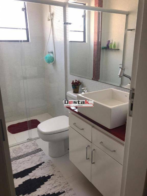 Apartamento à venda com 2 quartos, 76m² - Foto 3